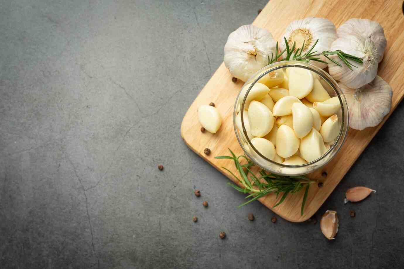 Is Eating Raw Garlic Good for You?