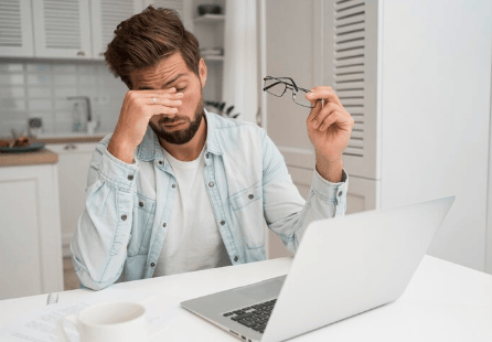 How Screen Time Affects Your Eyes and Ways to Protect Them