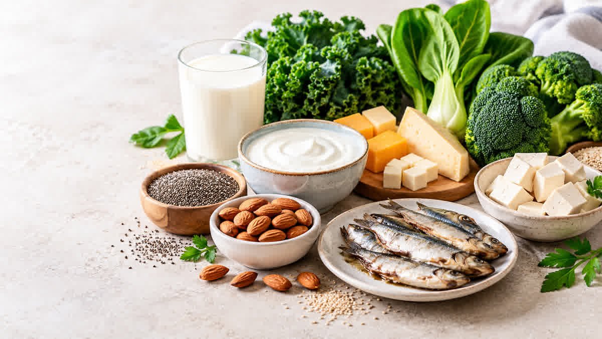 Calcium-rich foods including milk, yogurt, cheese, leafy greens, tofu, almonds, chia seeds, and sardines.