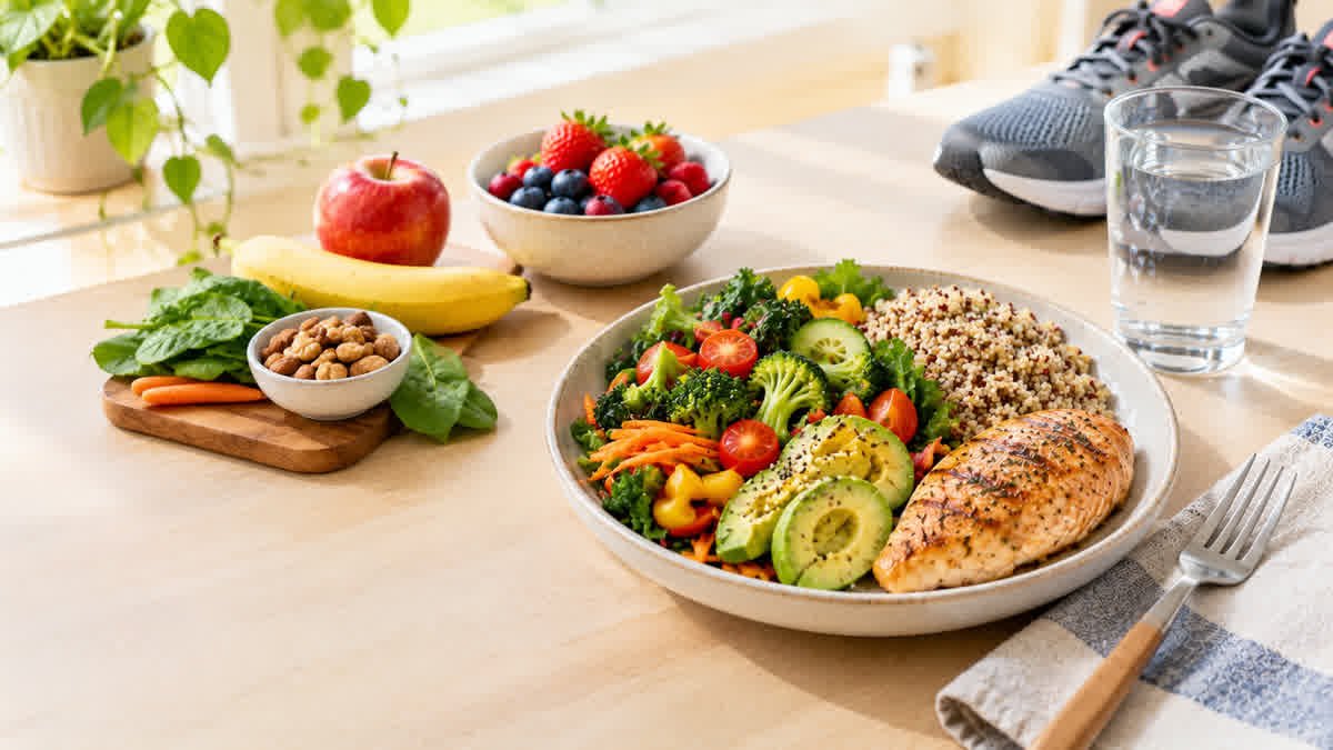 Balanced healthy meal and water representing natural habits that support weight management.